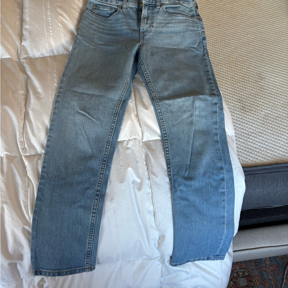 Everlane Women's Straight Leg Blue Jeans